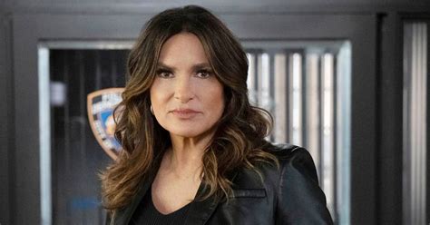 What It's Like For 'SVU' Fans To Visit Olivia Benson .